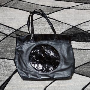 COACH LAURA BLACK LEATHER SIGNATURE TOTE BAG